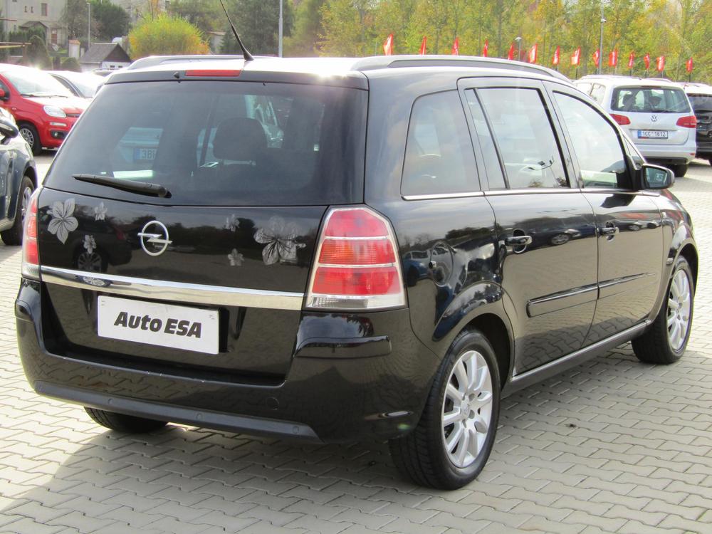 Opel Zafira 2.2 i