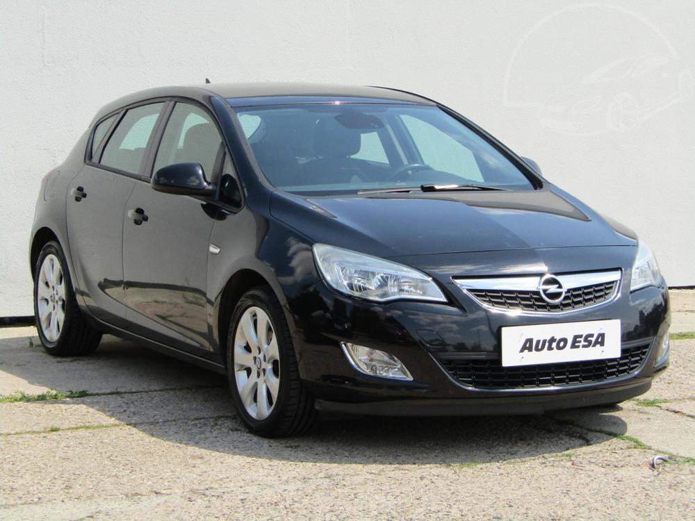 Opel Astra 1.6 i, R