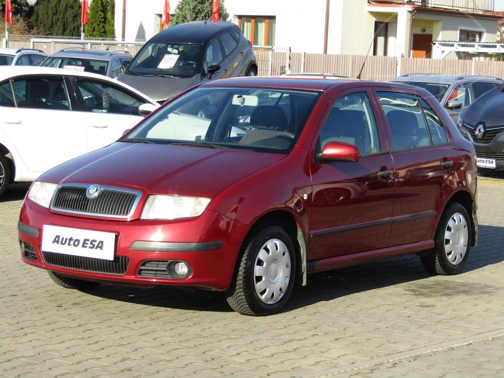 koda Fabia 1.2 i, R