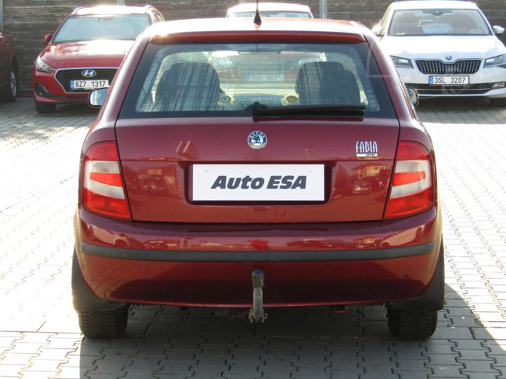 koda Fabia 1.2 i, R