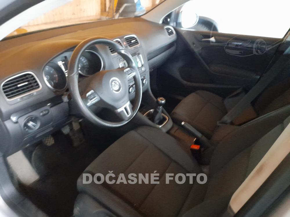 Volkswagen Golf 1.4 TSi Serv.kniha