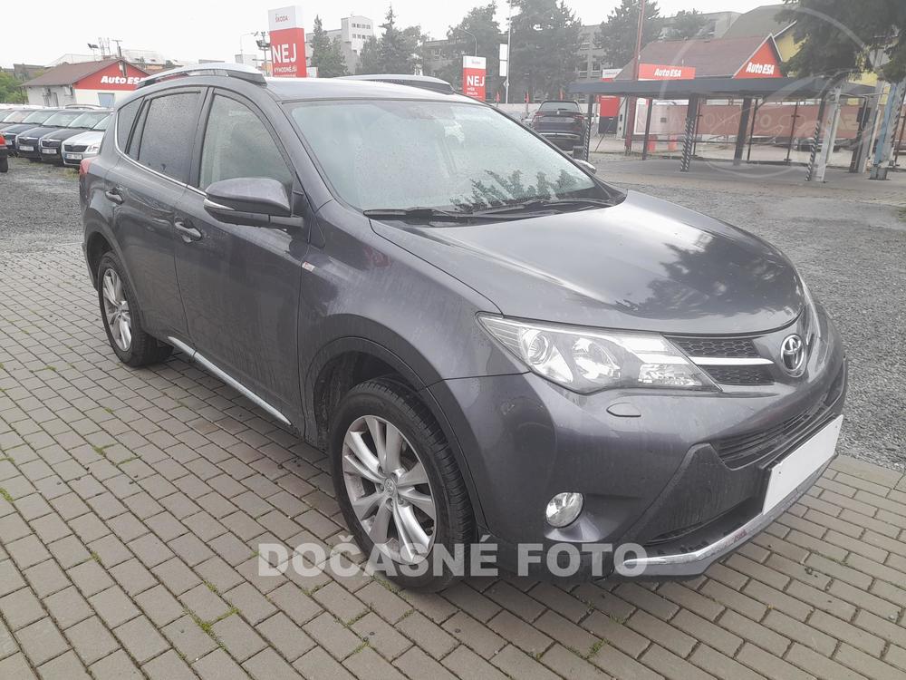 Prodm Toyota RAV4 2.2 D4D, R