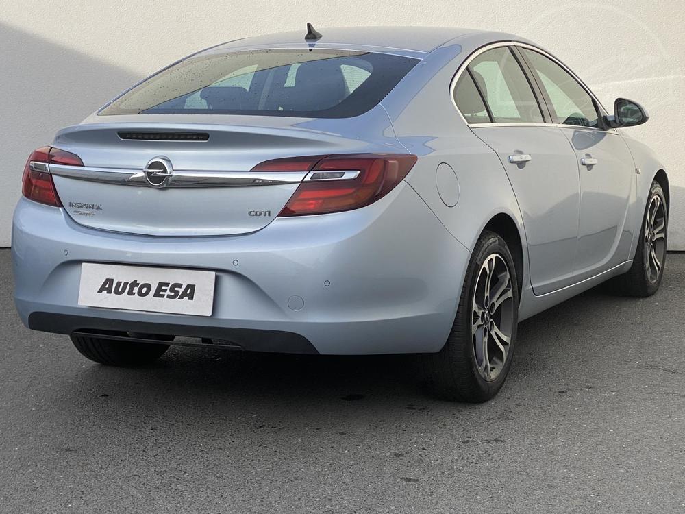 Opel Insignia 2.0 CDTi Serv.kniha