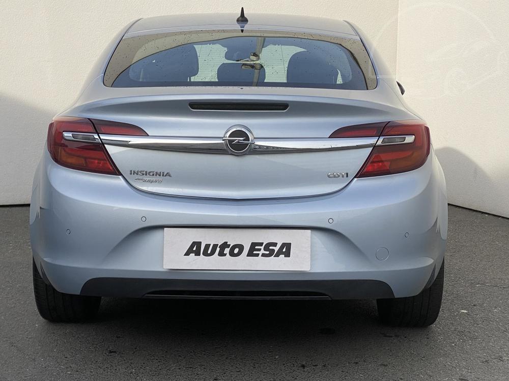 Opel Insignia 2.0 CDTi Serv.kniha