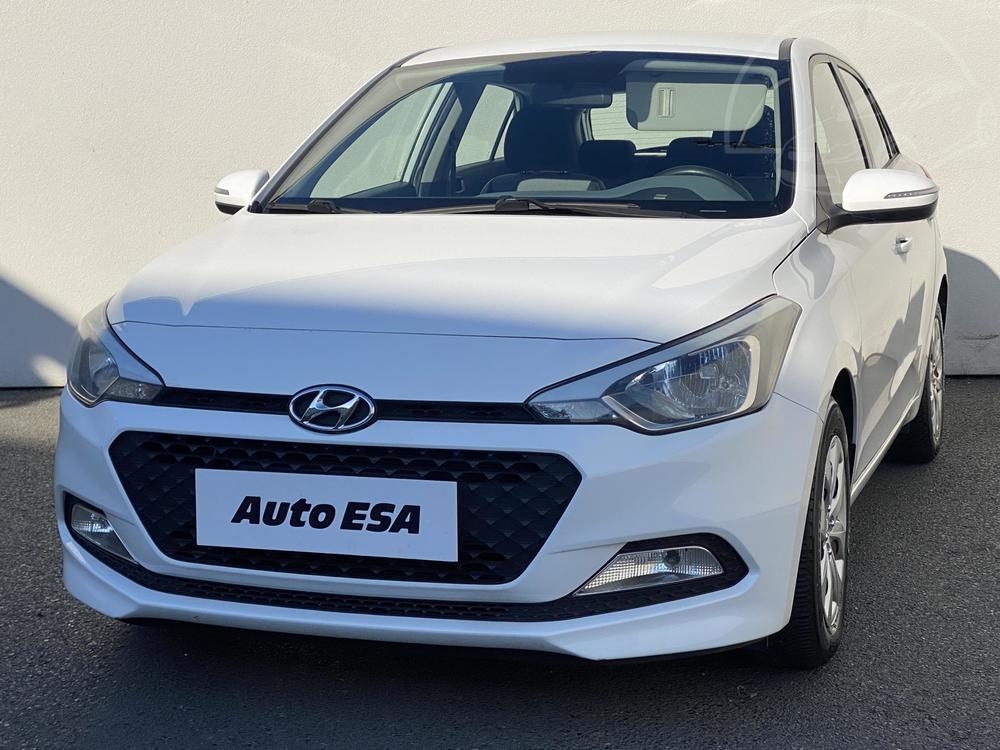 Hyundai i20 1.2 i Serv.kniha