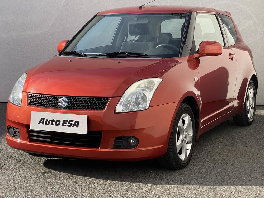 Suzuki Swift 1.3 VVT Serv.kniha