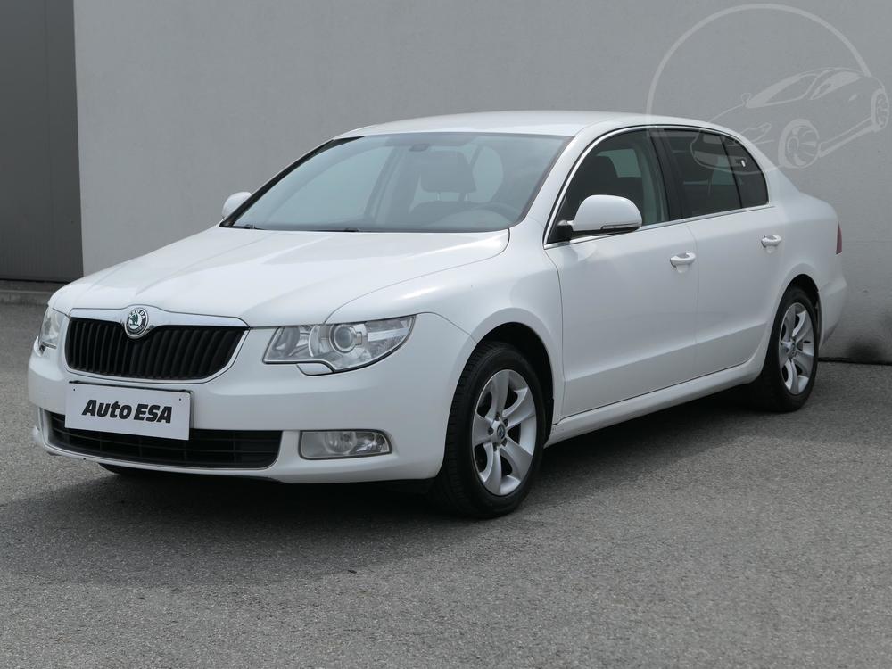 koda Superb II 2.0 TDi, R