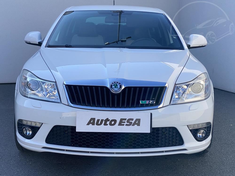 koda Octavia II 2.0 TSi Serv.kniha