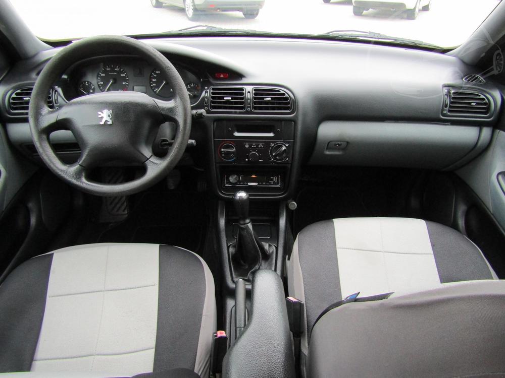 Peugeot 406 1.8 i, R