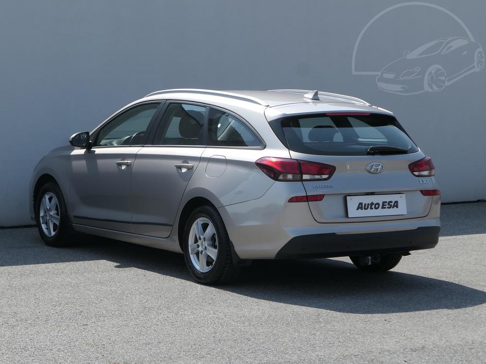 Hyundai i30 1.4 CVVT Serv.kniha, R