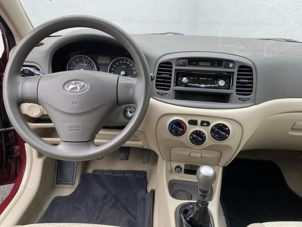 Hyundai Accent 1.4 i, R