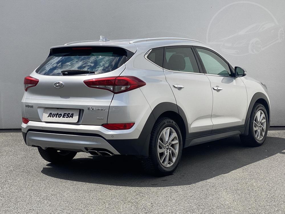 Hyundai Tucson 2.0 CRDi Serv.kniha, R