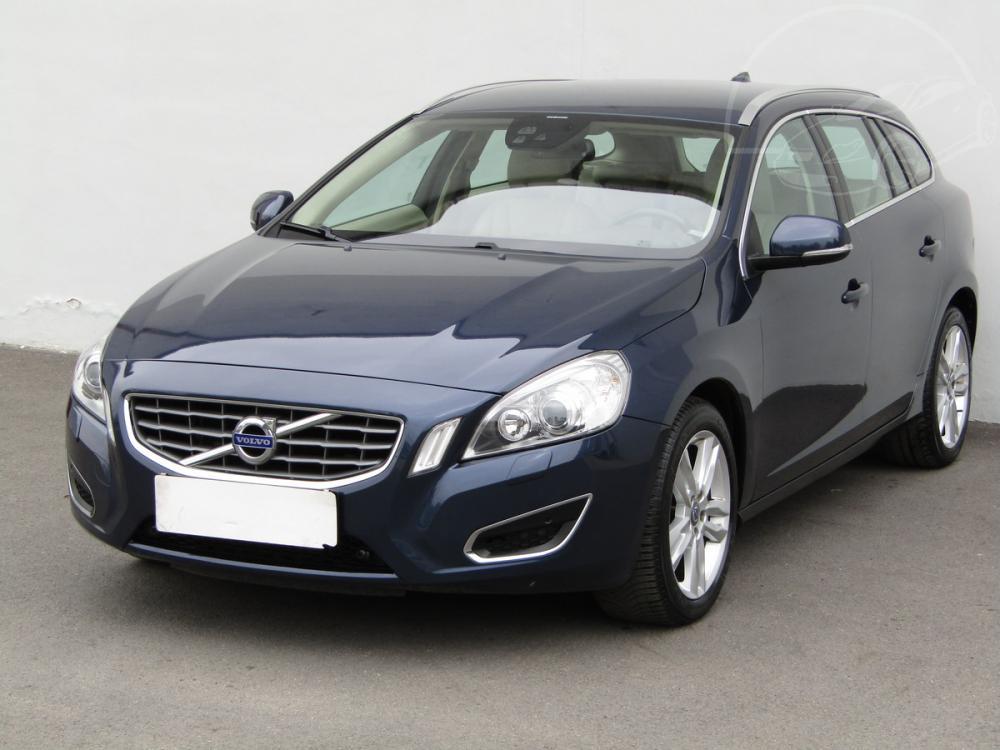 Volvo V60 2.4 D6