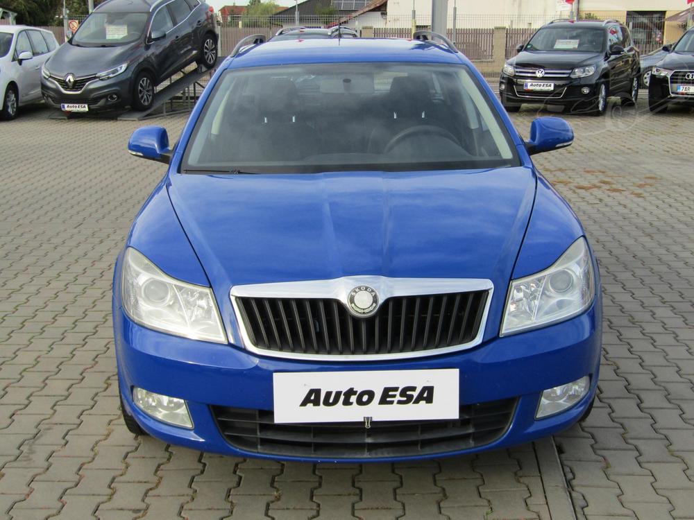 koda Octavia II 1.6 TDI, R