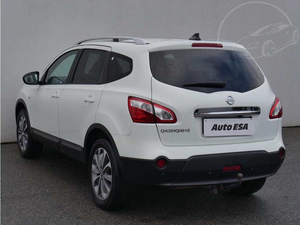 Nissan Qashqai 2.0 i