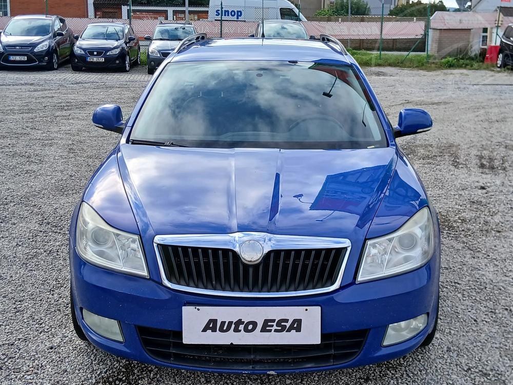 koda Octavia II 1.6 TDi, R