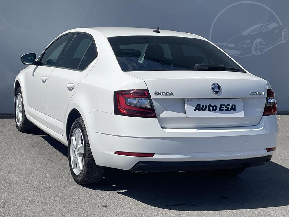 koda Octavia III 2.0 TDi, R