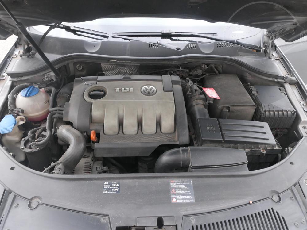 Volkswagen Passat 2.0 TDi