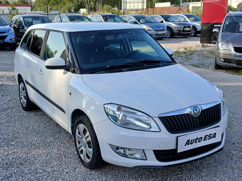 koda Fabia II nafta, R