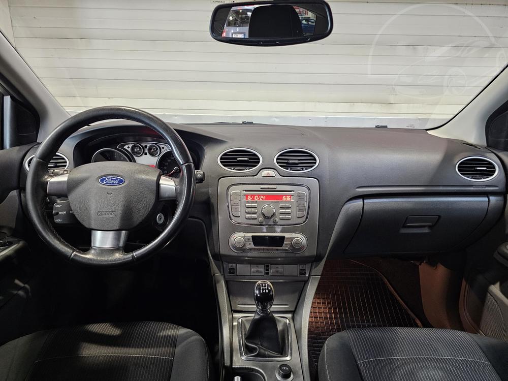 Ford Focus 1.6 16 V