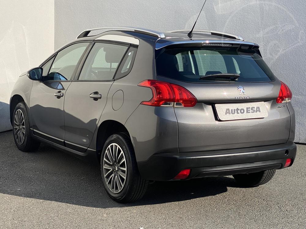 Peugeot 2008 1.2 PT