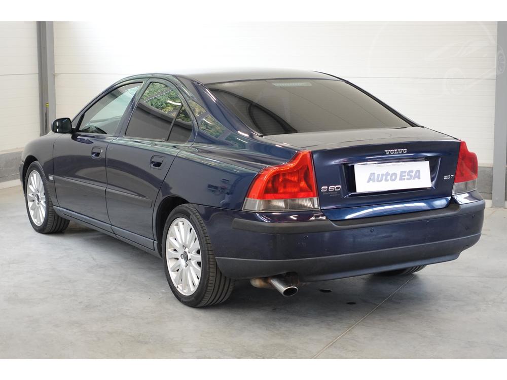 Volvo S60 2.5 T