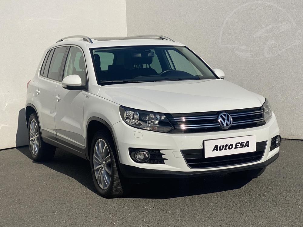 Volkswagen Tiguan 2.0 TDi Serv.kniha