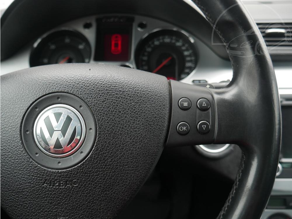 Volkswagen Passat 2.0 TDi, R