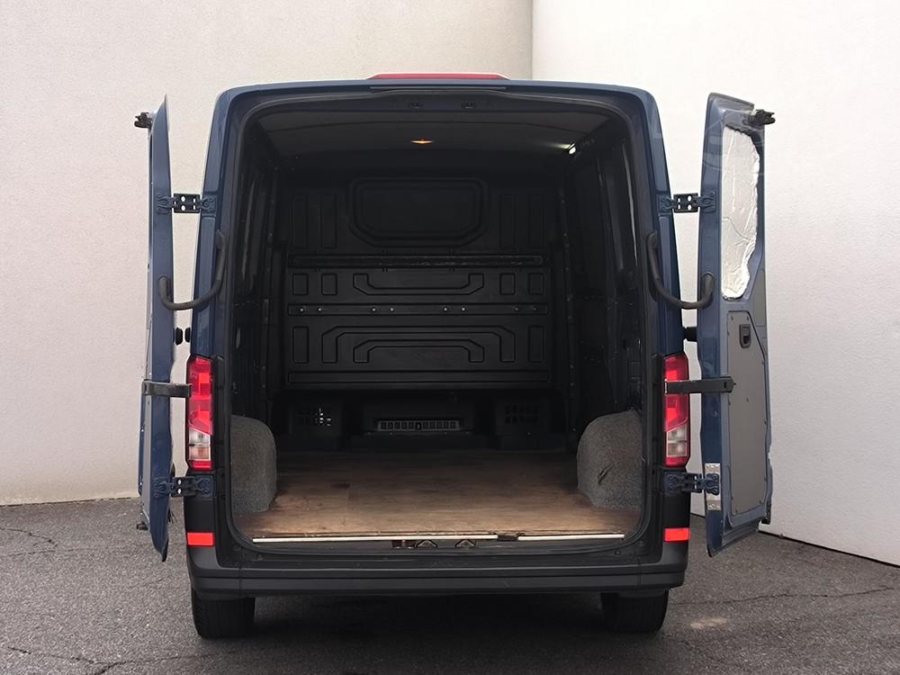 Volkswagen Crafter 2.0 TDi, R