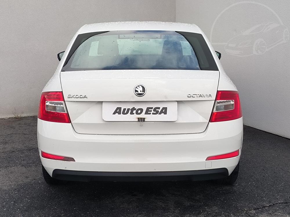 koda Octavia III 1.6 TDi 1.maj, R