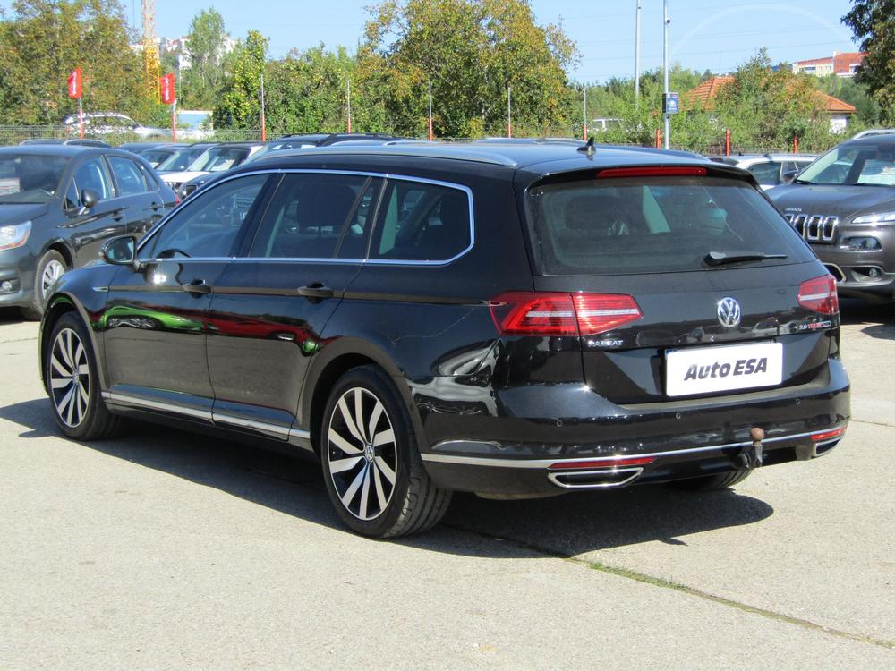 Volkswagen Passat 2.0 TDi