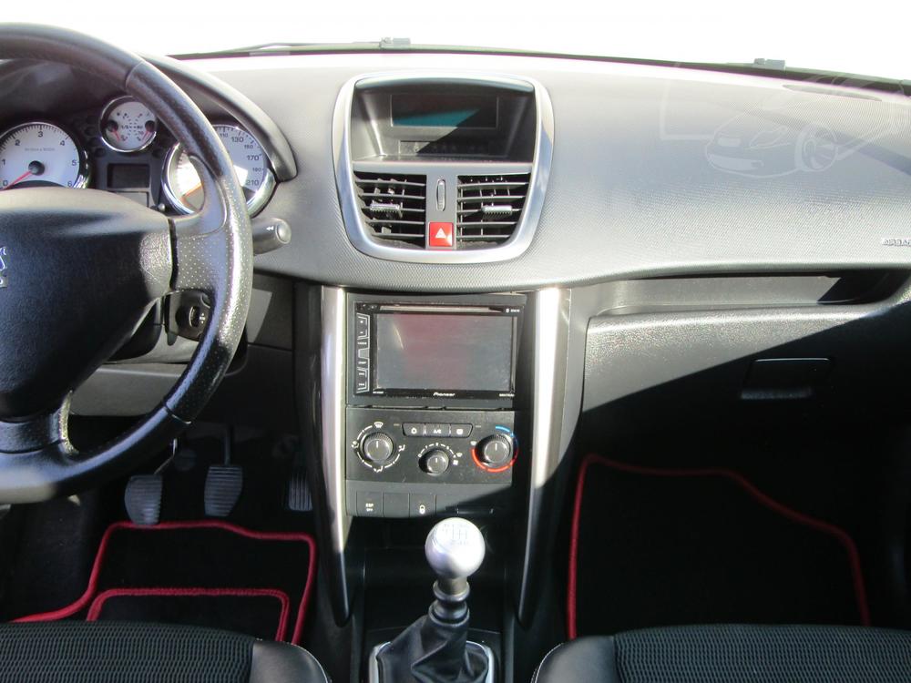 Peugeot 206 1.6