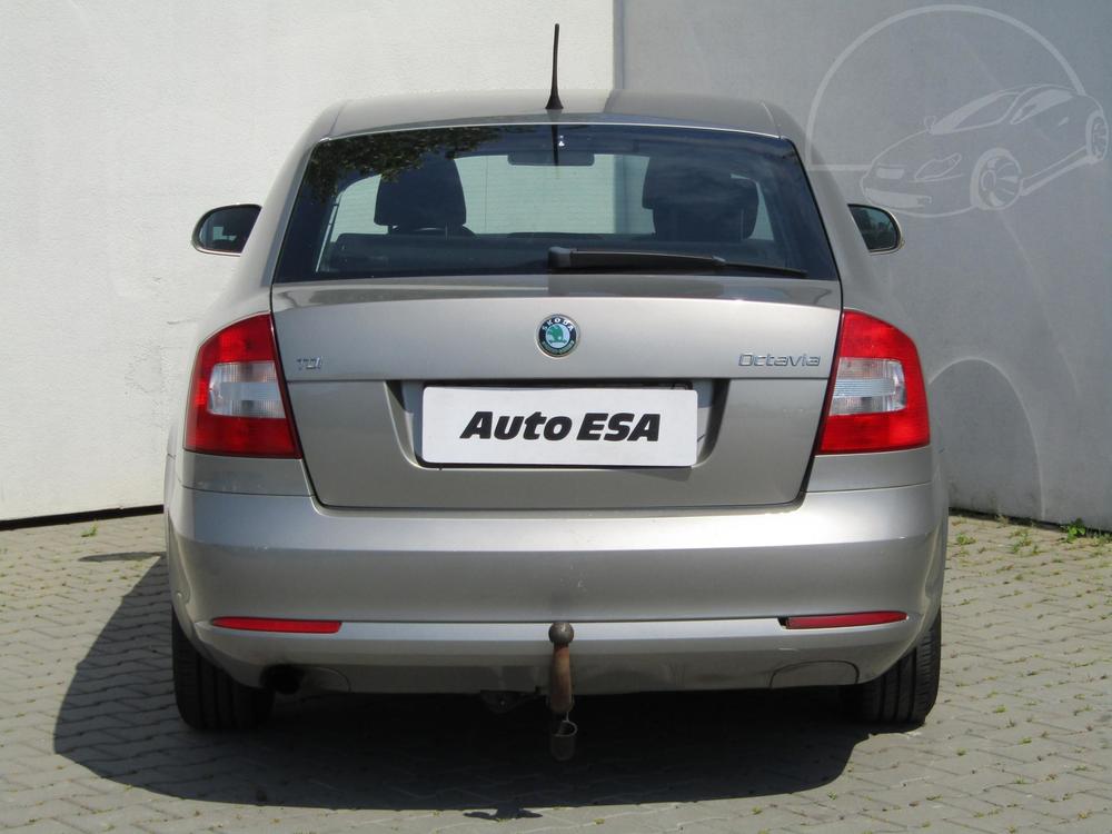 koda Octavia II 1.6 TDI 1.maj, R