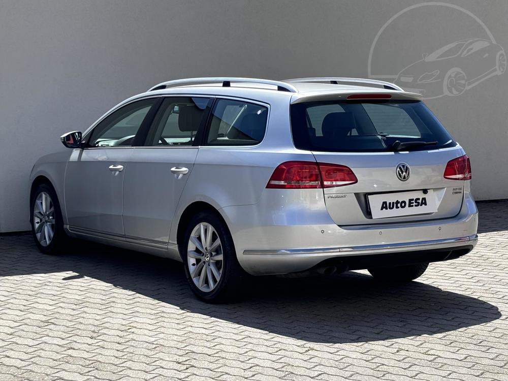 Volkswagen Passat 2.0 TDi, R