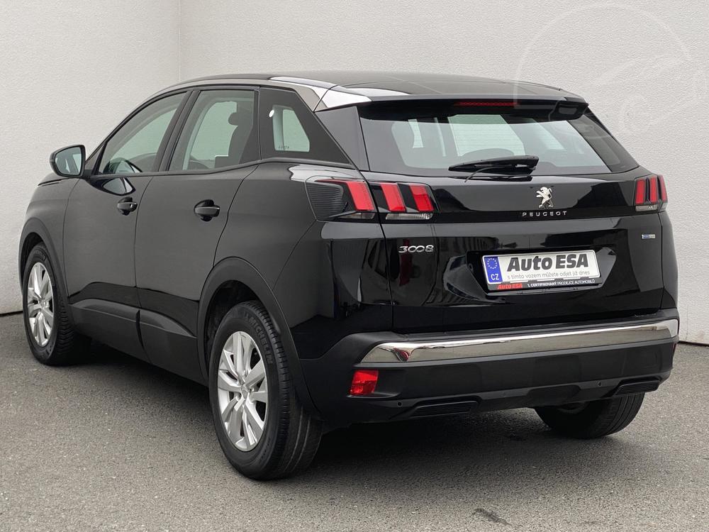 Peugeot 3008 1.2 PT