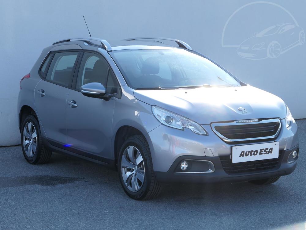 Prodm Peugeot 2008 1.2 PT Serv.kniha