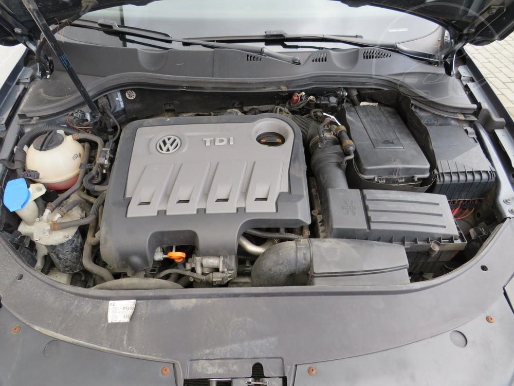 Volkswagen Passat 2.0 TDi