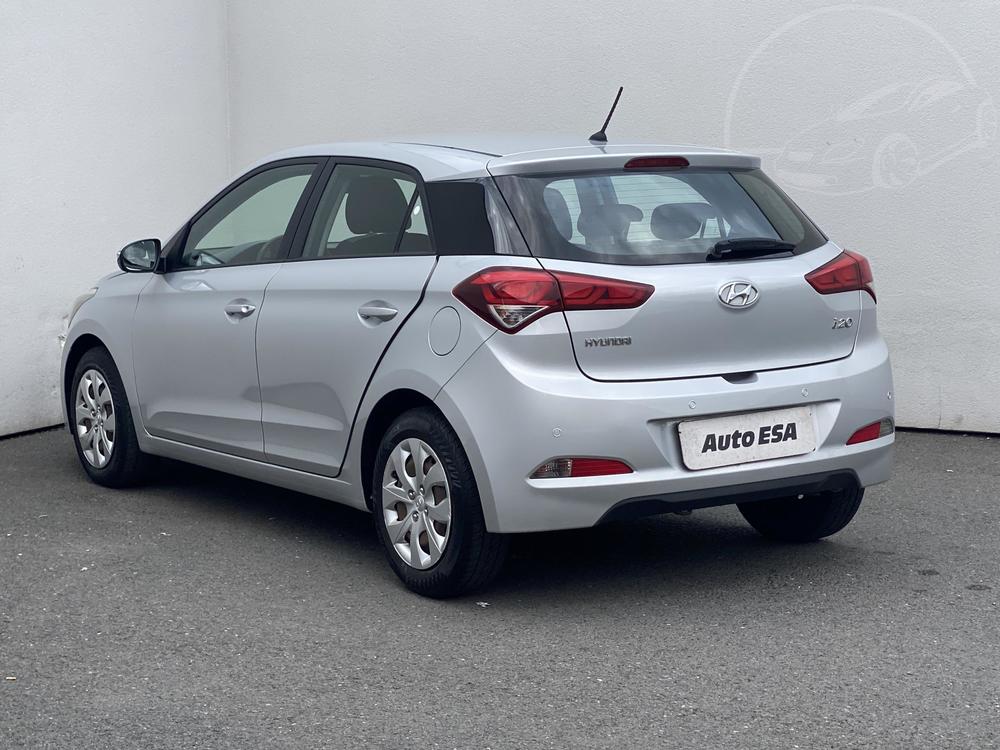 Hyundai i20 1.1 i, R