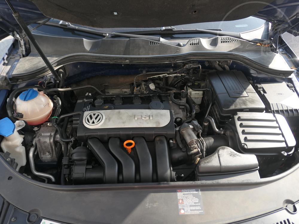 Volkswagen Passat 2.0 FSi, R