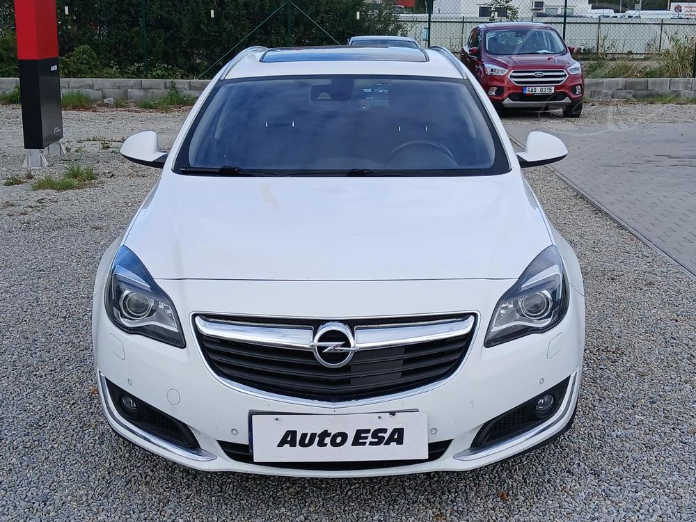 Opel Insignia 2.0 CDTi, R