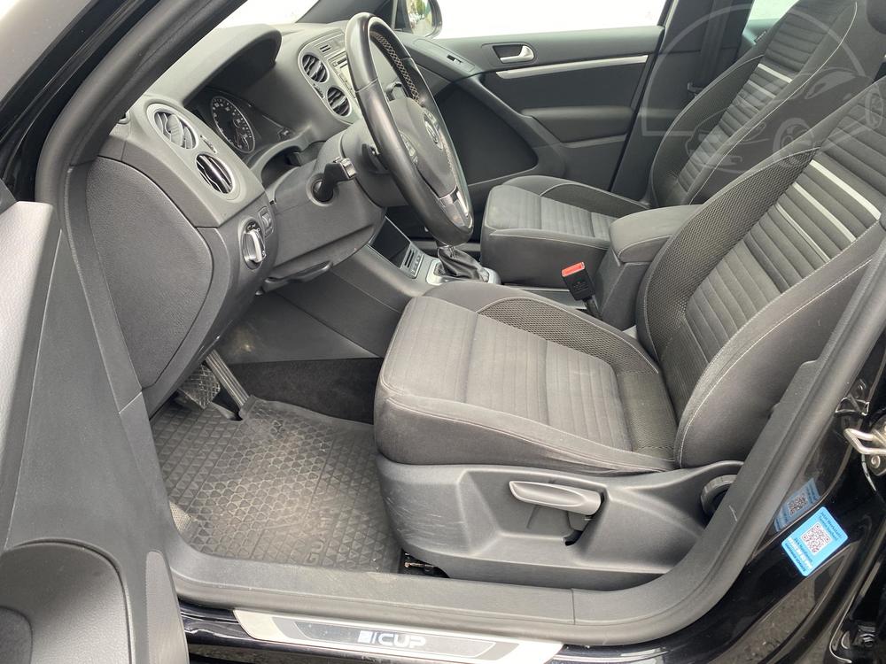 Volkswagen Tiguan 2.0 TDi Serv.kniha