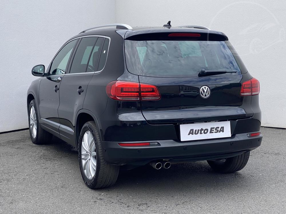 Volkswagen Tiguan 2.0 TDi Serv.kniha