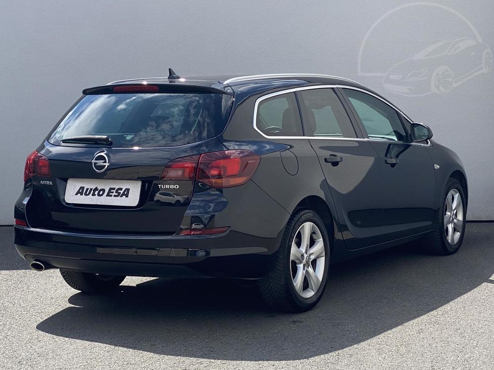 Opel Astra 1.4 T