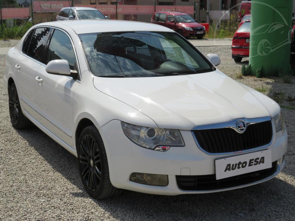 koda Superb II 2.0 TDi Serv.kniha