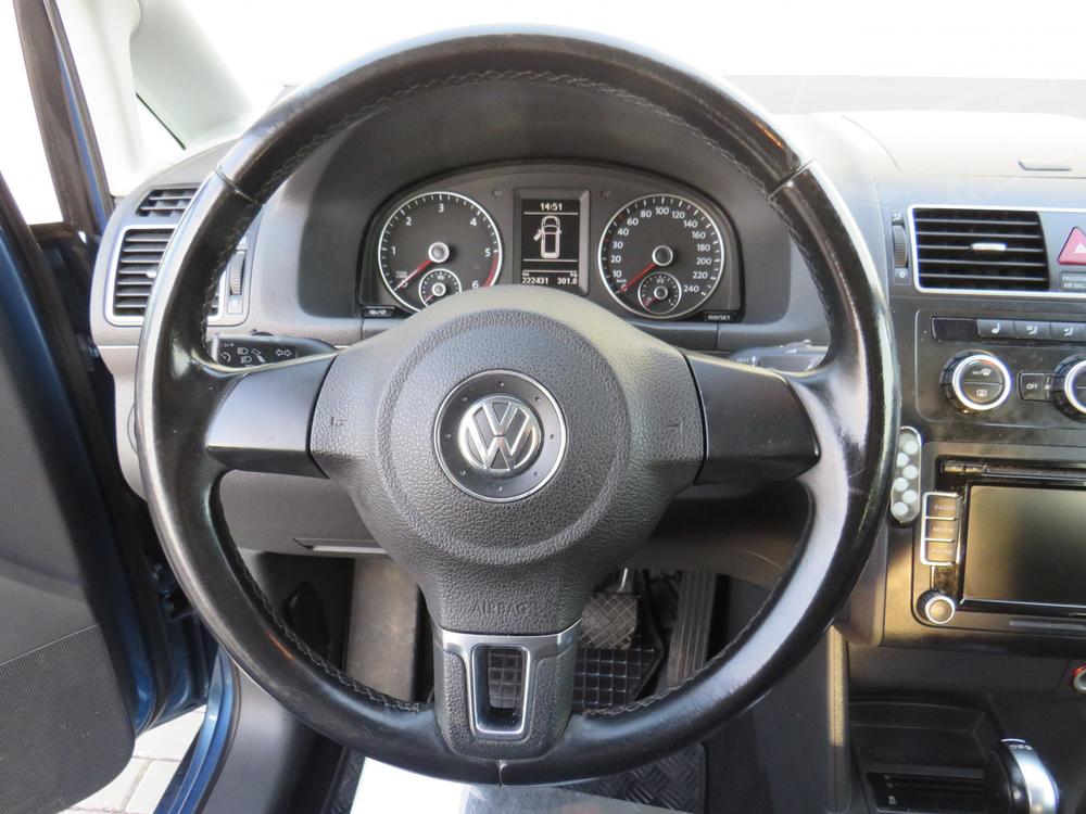 Volkswagen Touran 2.0 TDi, R