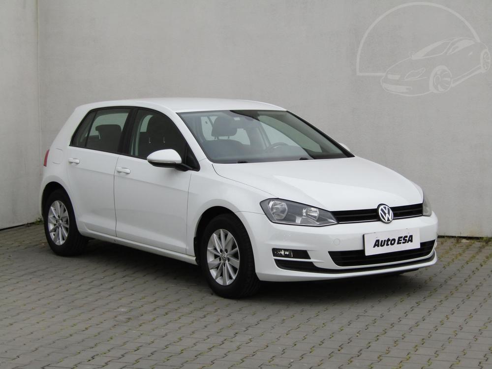 Volkswagen Golf 1.2 TSi, R