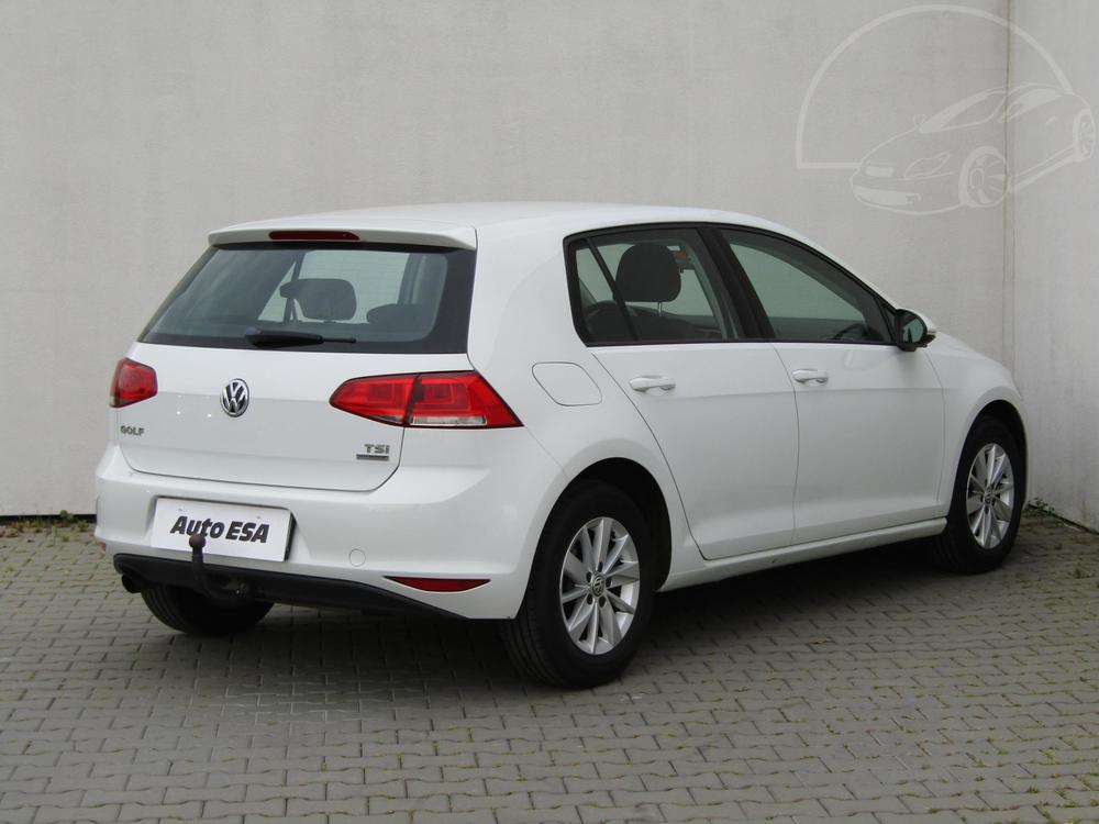 Volkswagen Golf 1.2 TSi, R