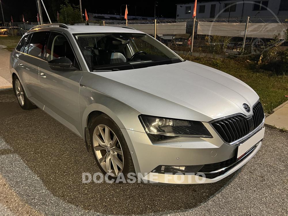 koda Superb III 2.0 TDi, R