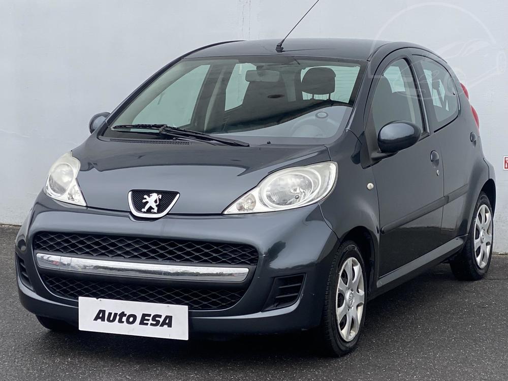 Peugeot 107 1.0 i, R