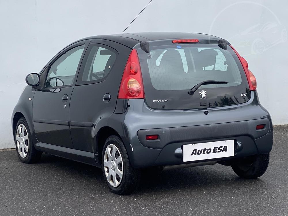 Peugeot 107 1.0 i, R